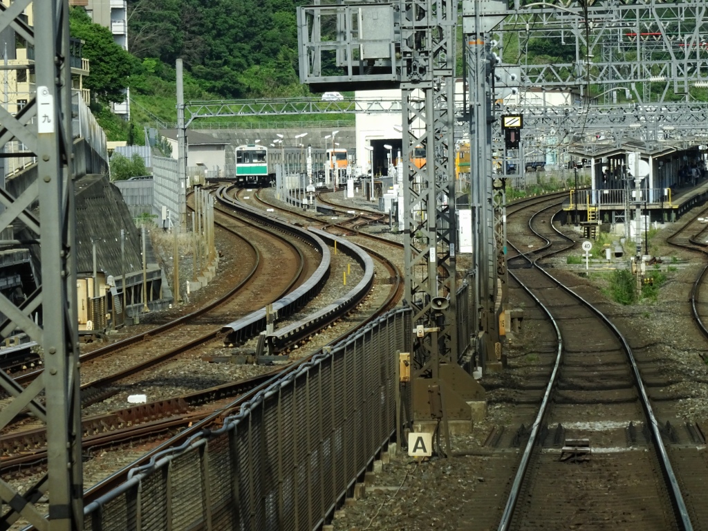 【近鉄】何故けいはんな線には東生駒駅がないのか？
