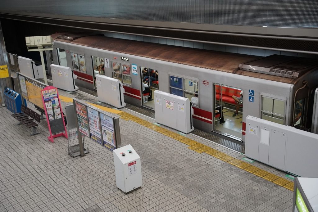 【北大阪急行】千里中央駅のホームドア運用開始日が9/9に決定