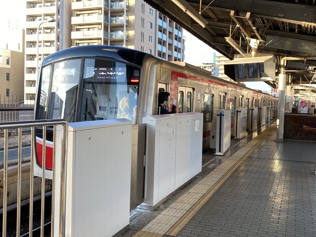 【御堂筋線】東三国駅にホームドア設置開始…未設置は残り2駅へ
