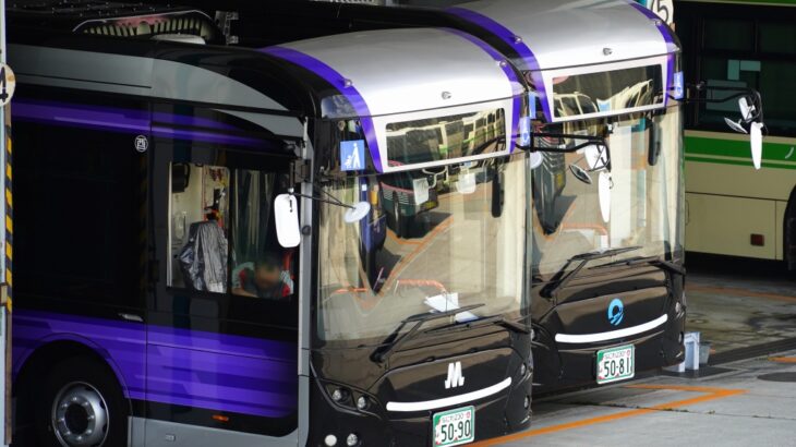 「大阪メトロ名義の」EVバスが導入されている？
