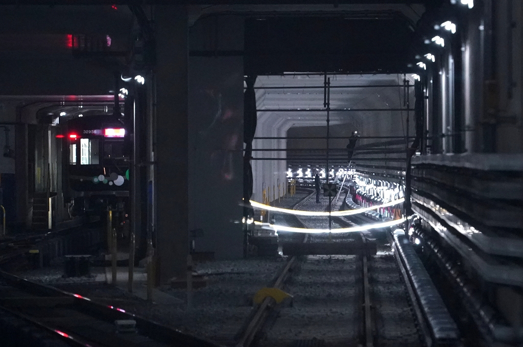 大阪万博の「夢洲駅」へトンネルが貫通！北港テクノポート線がお目見え