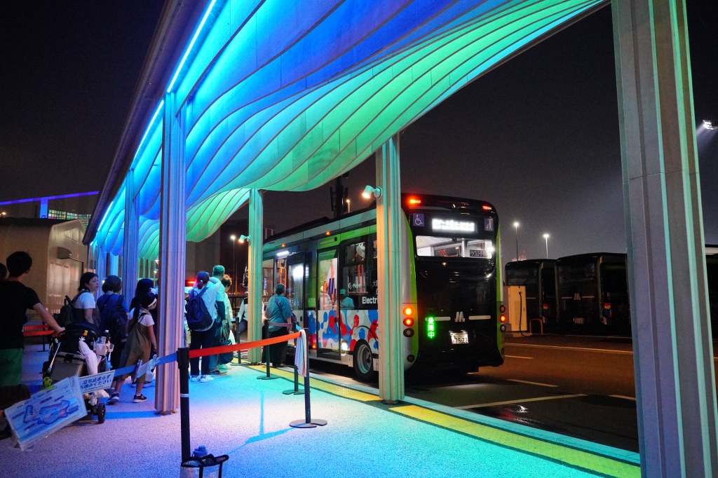 万博内バス「e-mover」、６つのバス停まとめ