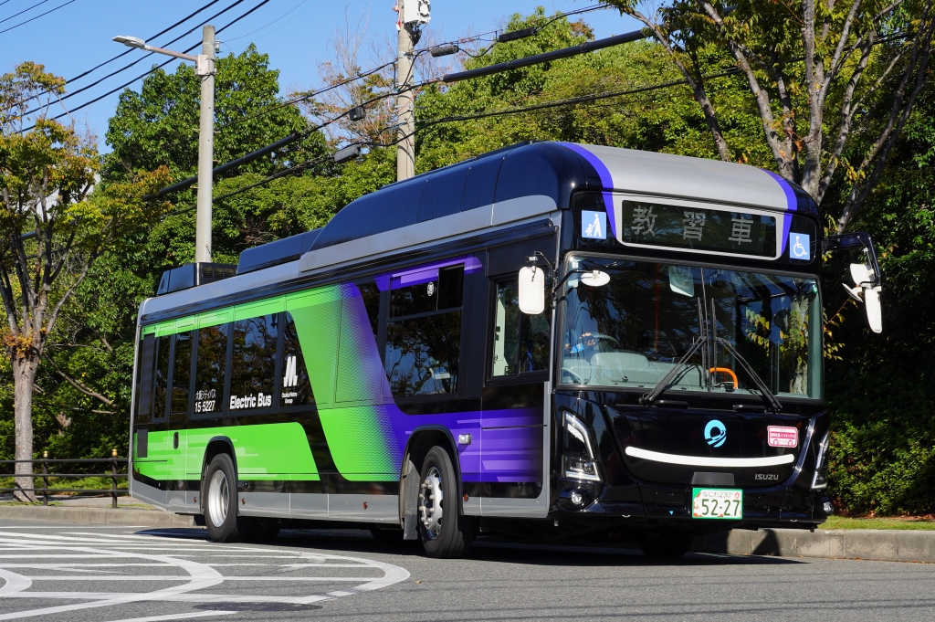座席定員制「御堂筋ライナー」を12月から運行へ